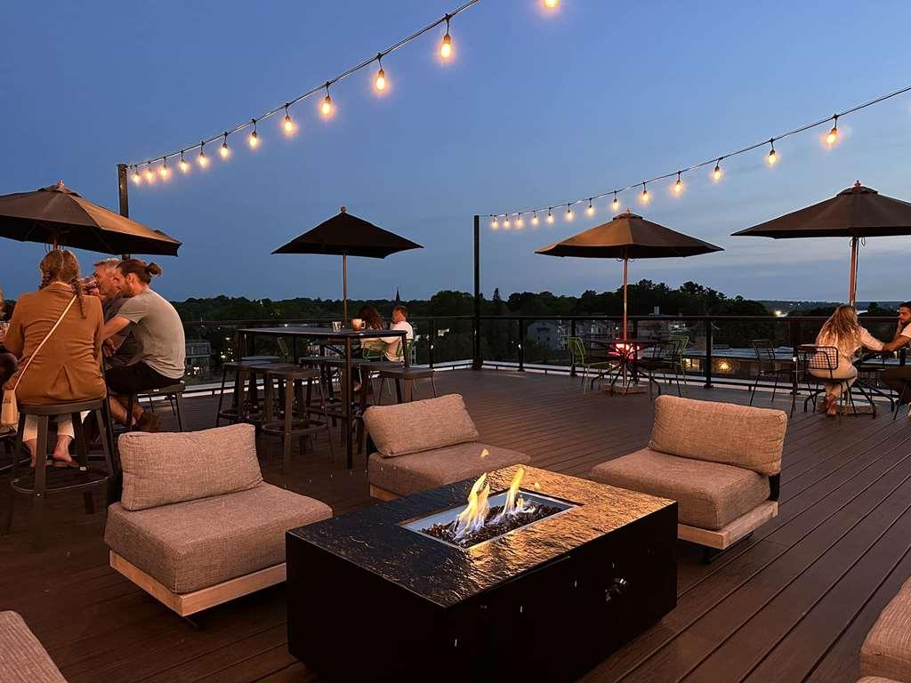 Hotel The Earl In Charlevoix Restaurant foto